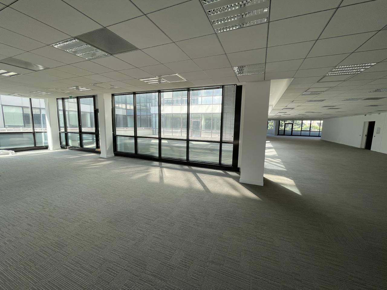 Bureau Saint-Ouen 3749m² Location bureau Saint-Ouen Seine-Saint-Denis OLBUR2419229 5